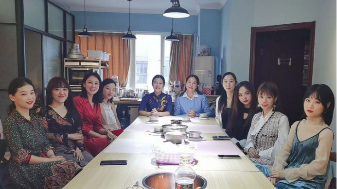 “心寄明月、情浓中秋”主题活动